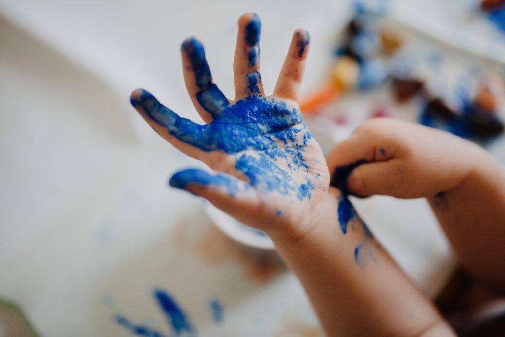 What entertaining programs are there for a toddler